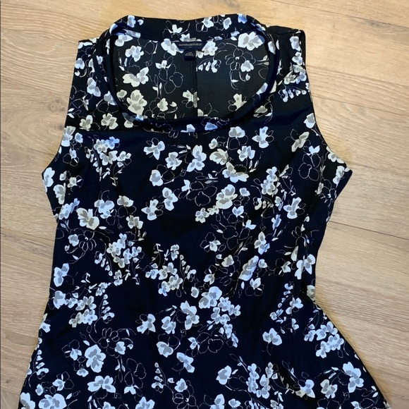 Rolled Neck Sleeveless Blouse - Picture 1 of 5